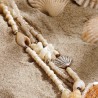 Halskette aus Rocailles, Muscheln, Perlmutt und Metall