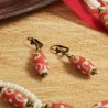Schmuck-Set aus Knochen- und Glasperlen