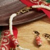 Schmuck-Set aus Knochen- und Glasperlen