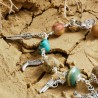 Armband aus Flower- und Landschafts-Jaspis, versteinertem Holz, Türkis und Keramik