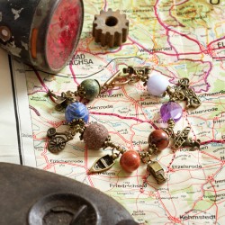 Bettelarmband Vehikel, Gesamtansicht Bettelarmband Vehikel, Gesamtansicht