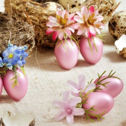 Ohrringe Osterüberraschung, rosa Glasostereier Nahaufnahme Ohrringe Osterüberraschung, rosa Glasostereier Nahaufnahme