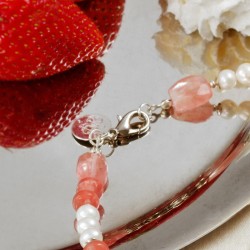 Schmuck-Set Erdebeeren und Sahne, Detailansicht des Kettenverschlusses