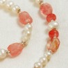 Schmuck-Set Erdebeeren und Sahne, Nahaufnahme der Zucht- und Edelsteinperlen