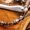 Schmuck-Set Cappucchino Bar, Detailansicht der Kette vorn rechts mit Muranoglas, Zuchtperlen und echten Kaffeebohnen