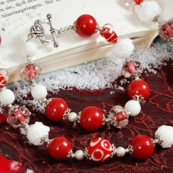 Schmuck-Set Schneeweißchen und Rosenrot, Detailansicht des Armbandes Schmuck-Set Schneeweißchen und Rosenrot, Detailansicht des Armbandes