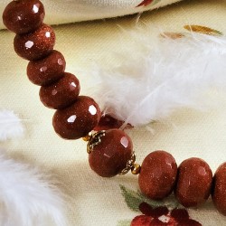 Schmuck-Set Goldmarie, Detailansicht der Kette links Schmuck-Set Goldmarie, Detailansicht der Kette links