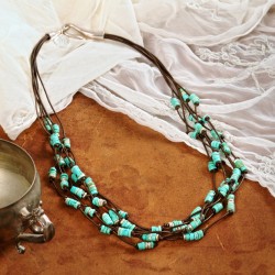 Halskette Turquoise, Gesamtansicht Halskette Turquoise, Gesamtansicht