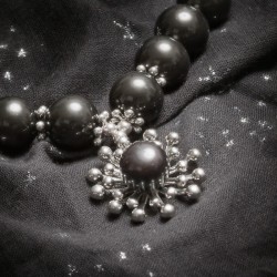 Halskette Black Star, Detailansicht vom Kettenanhänger