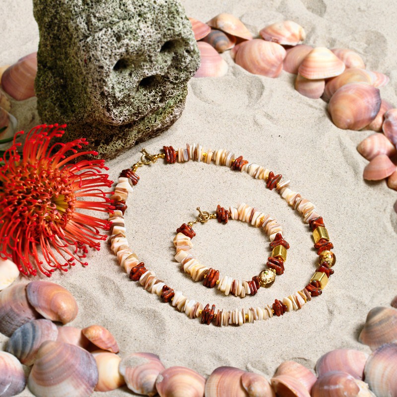 Schmuck-Set aus Perlmutt, Murano-Glas und Keramik