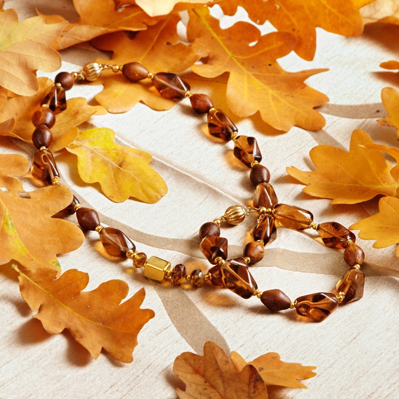 Schmuck-Set Brunhilde, Gesamtansicht von Halskette und Armband