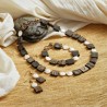 Schmuck-Set Amanitore, Gesamtansicht von Halskette, Armband und Ohrringen