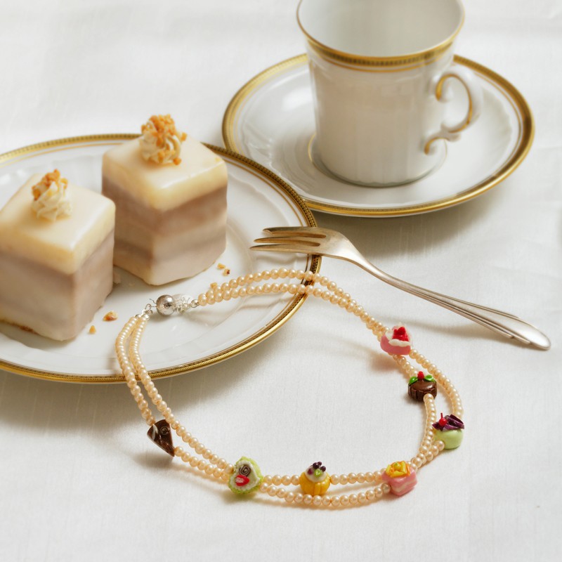 Halskette Petit four, Gesamtansicht