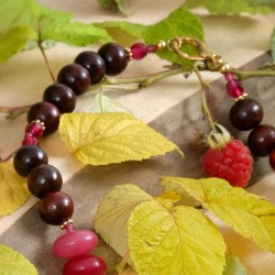 Schmuck-Set Himbeergeist, Detailansicht vom Kettenverschluß Schmuck-Set Himbeergeist, Detailansicht vom Kettenverschluß