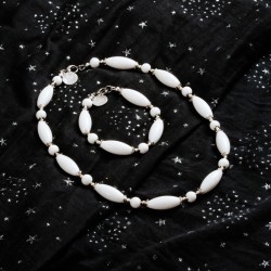 Schmuck-Set Milchstraße, Gesamtansicht von Halskette und Armband Schmuck-Set Milchstraße, Gesamtansicht von Halskette und Armband