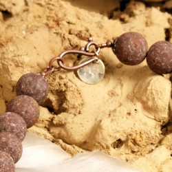 Schmuck-Set Rapa Nui, Detailansicht vom Kettenverschluß Schmuck-Set Rapa Nui, Detailansicht vom Kettenverschluß