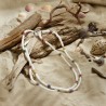 Halskette Takutea aus Muschelscheiben und bunten Schaumkoralle-Rondellen, Gesamtansicht