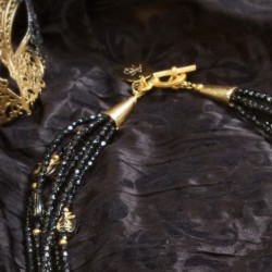 Halskette Maskenball, Detailansicht vom -Kettenverschluß