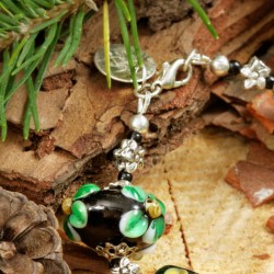 Armband Black Forest, Detailansicht vom Karabinerverschluß