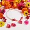 Schmuck-Set La Catrina aus Jade, Kunststoff, Howlith und Stoff, Gesamtansicht von Halskette und Ohrringen