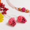 Schmuck-Set La Catrina aus Jade, Kunststoff, Howlith und Stoff, Nahaufnahme der Ohrringe
