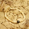 Halskette Samburu aus Knochenperlen und kunststoffummanteltem tropischen Samen, Gesamtansicht