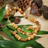 Schmuck-Set Kanuri aus Bananenblatt-Kugeln, "Naka-Wood"-Rondelle und Glaspuderperlen, Gesamtansicht