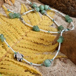 Halskette aus afrikanischer Jade, Aquamarin, Aventurin und Glasperlen