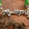 Armband Friendly Frog aus handgefertigten Lampenperlen und versilberten Metallelementen, Nahaufnahme vom Verschluß